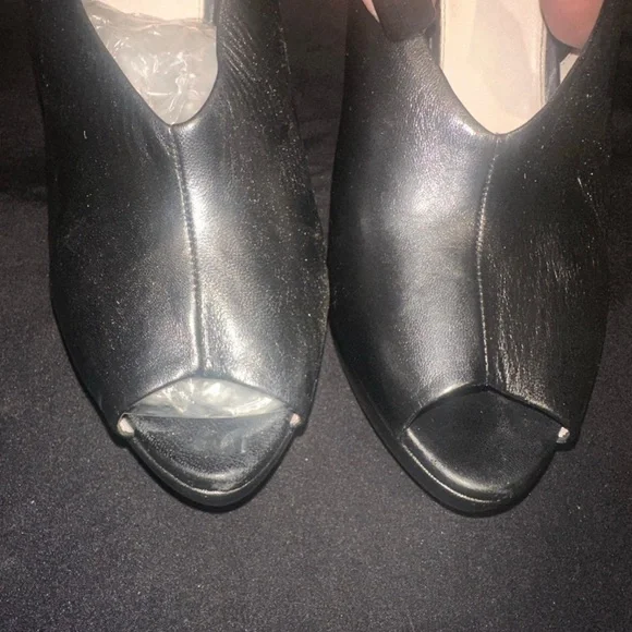 Prada Black and Red Slingback Heels - Picture 5 of 9